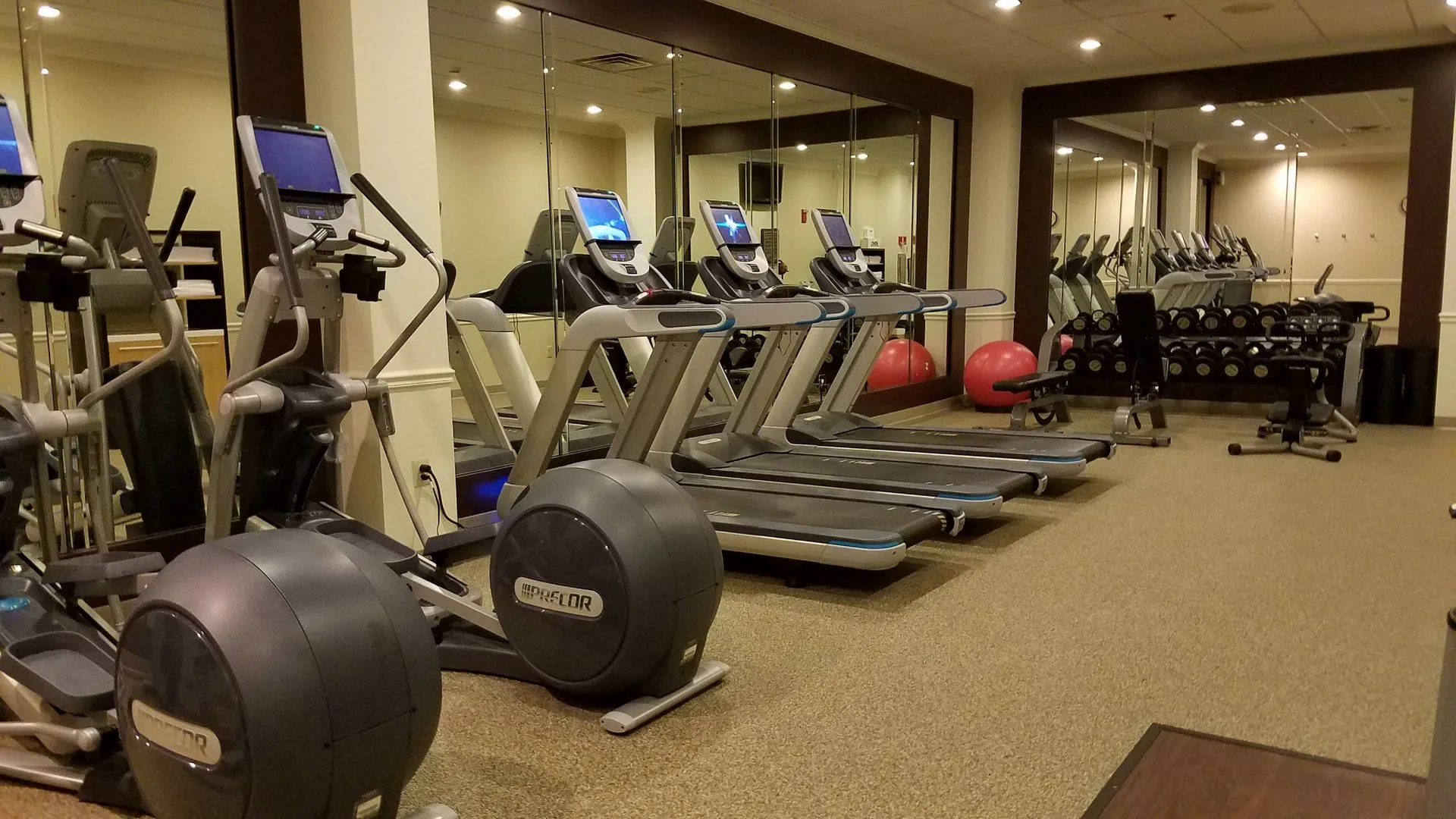 DoubleTree Suites by Hilton Hotel Mt. Laurel
