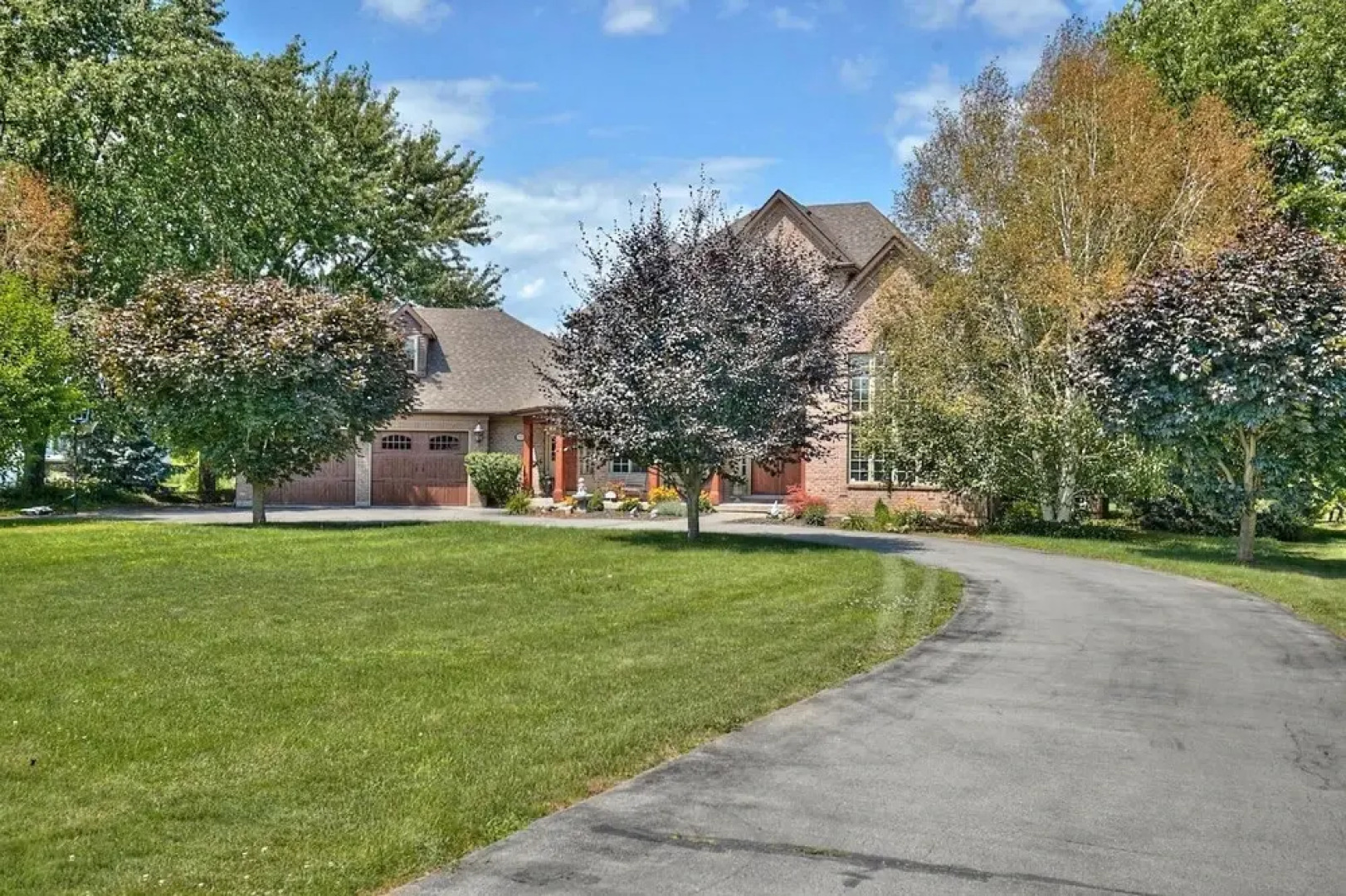 Gorgeous Victoria Villa w Private Pool Orchard