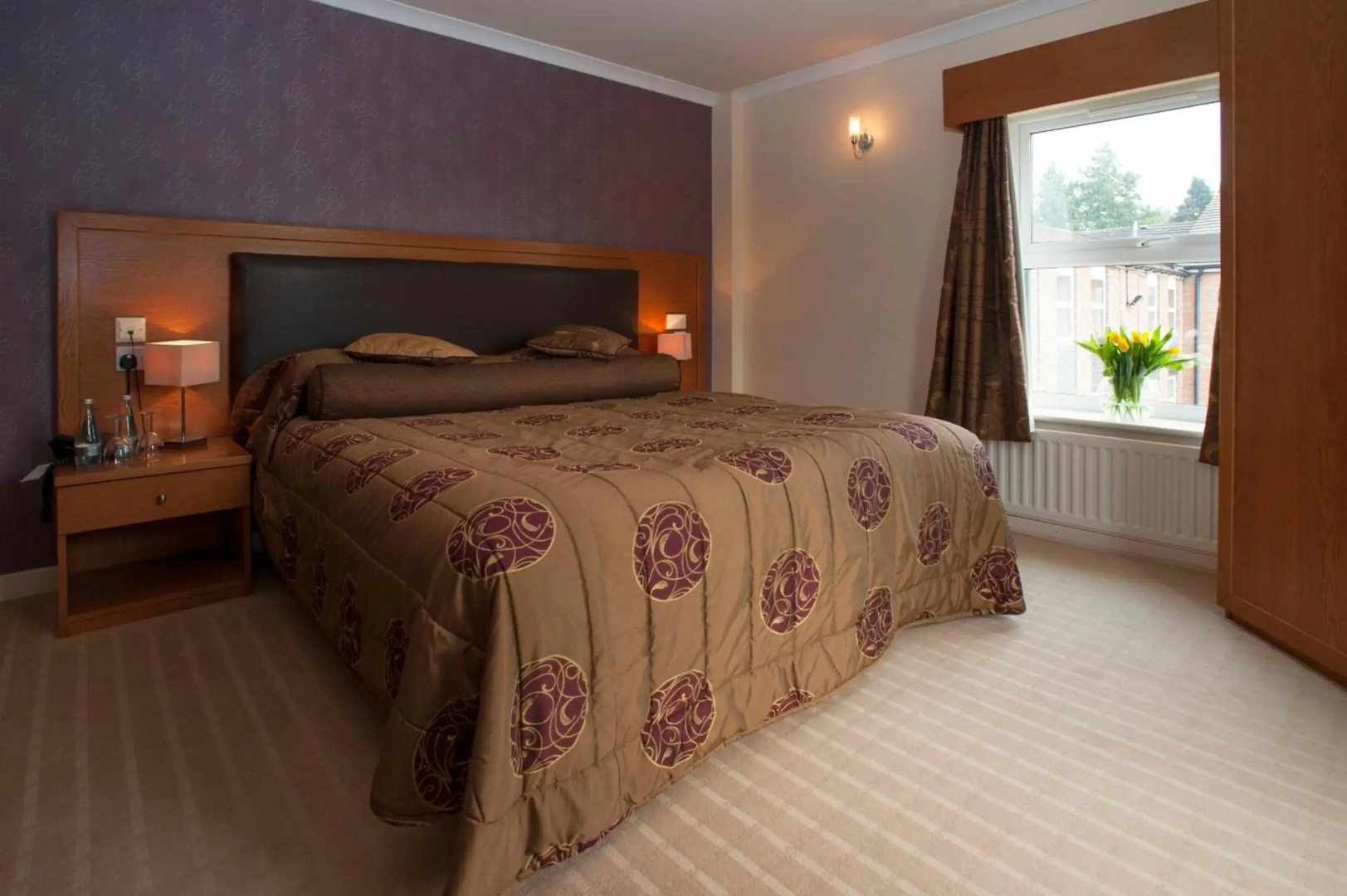 Burn Hall Hotel