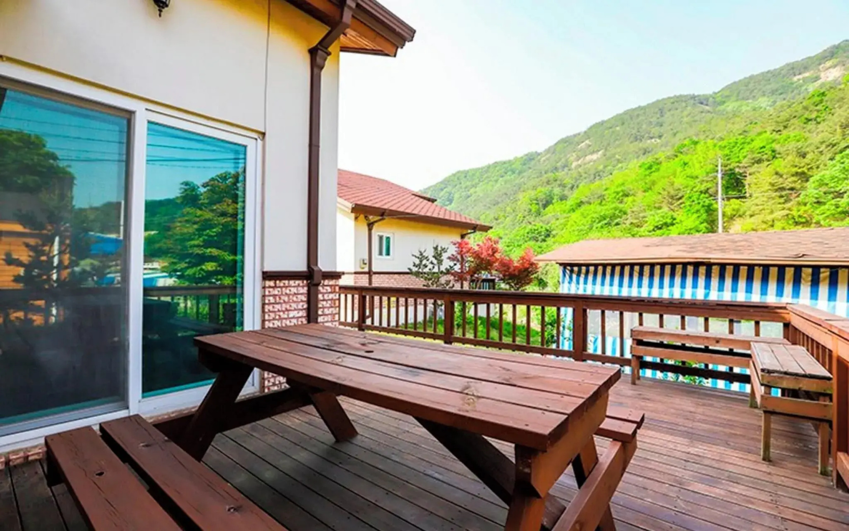 Goesan Geumneung Hwangto Pension