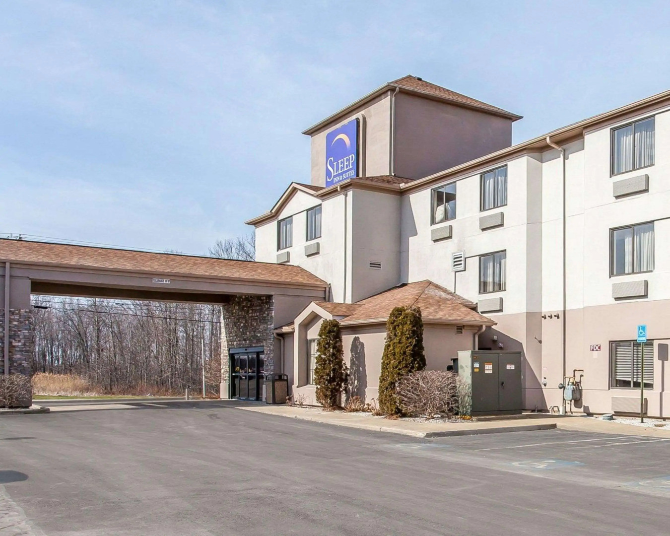 Sleep Inn & Suites Near I-90 and Ashtabula