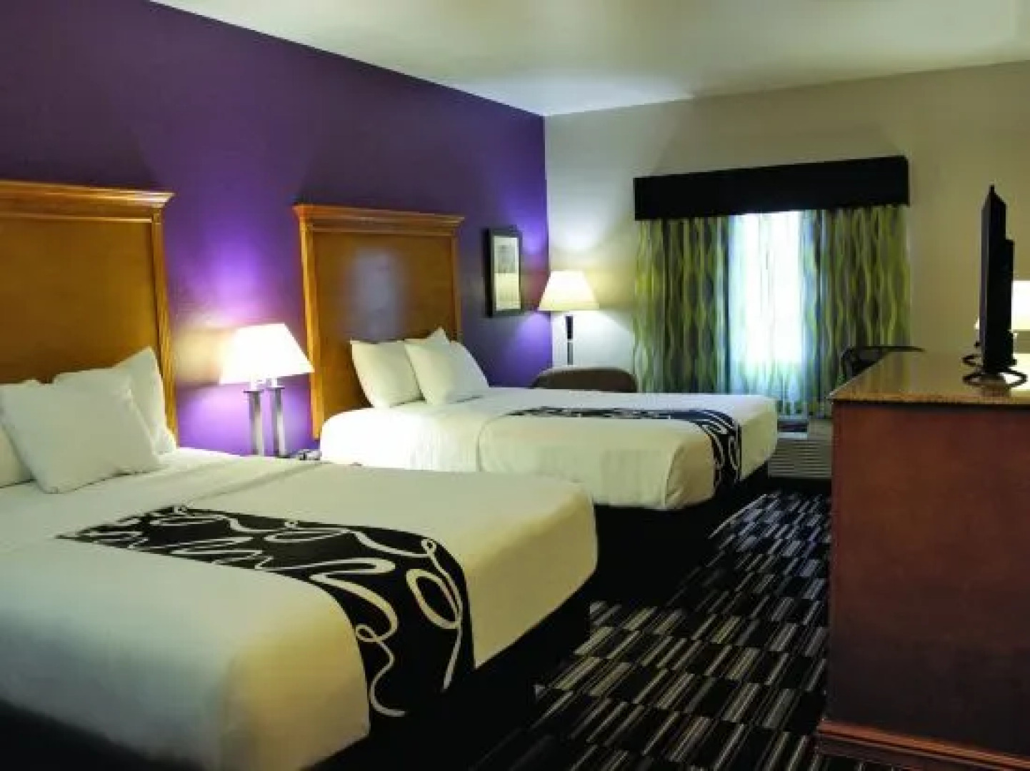 La Quinta Inn & Suites by Wyndham Ada