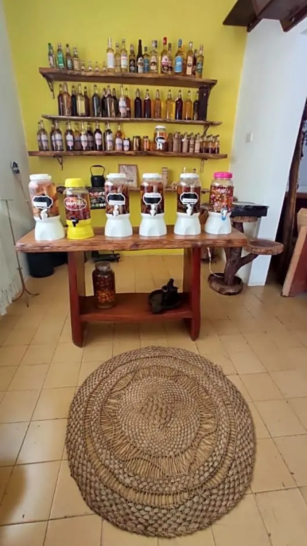 Hostel e Cacha¿ia da Cris