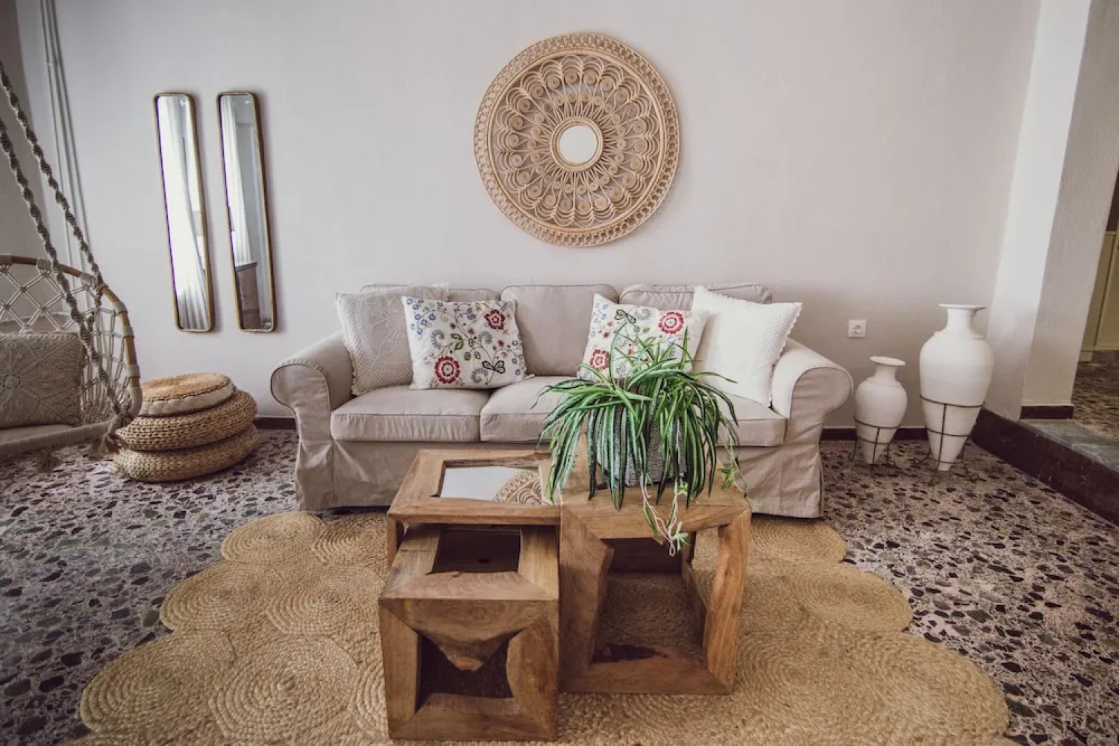 Rustic House in nature-Saktouria