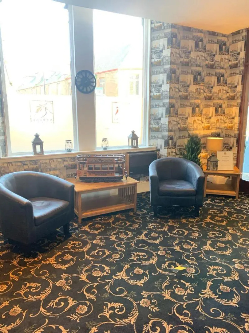 Homesly The George Hotel