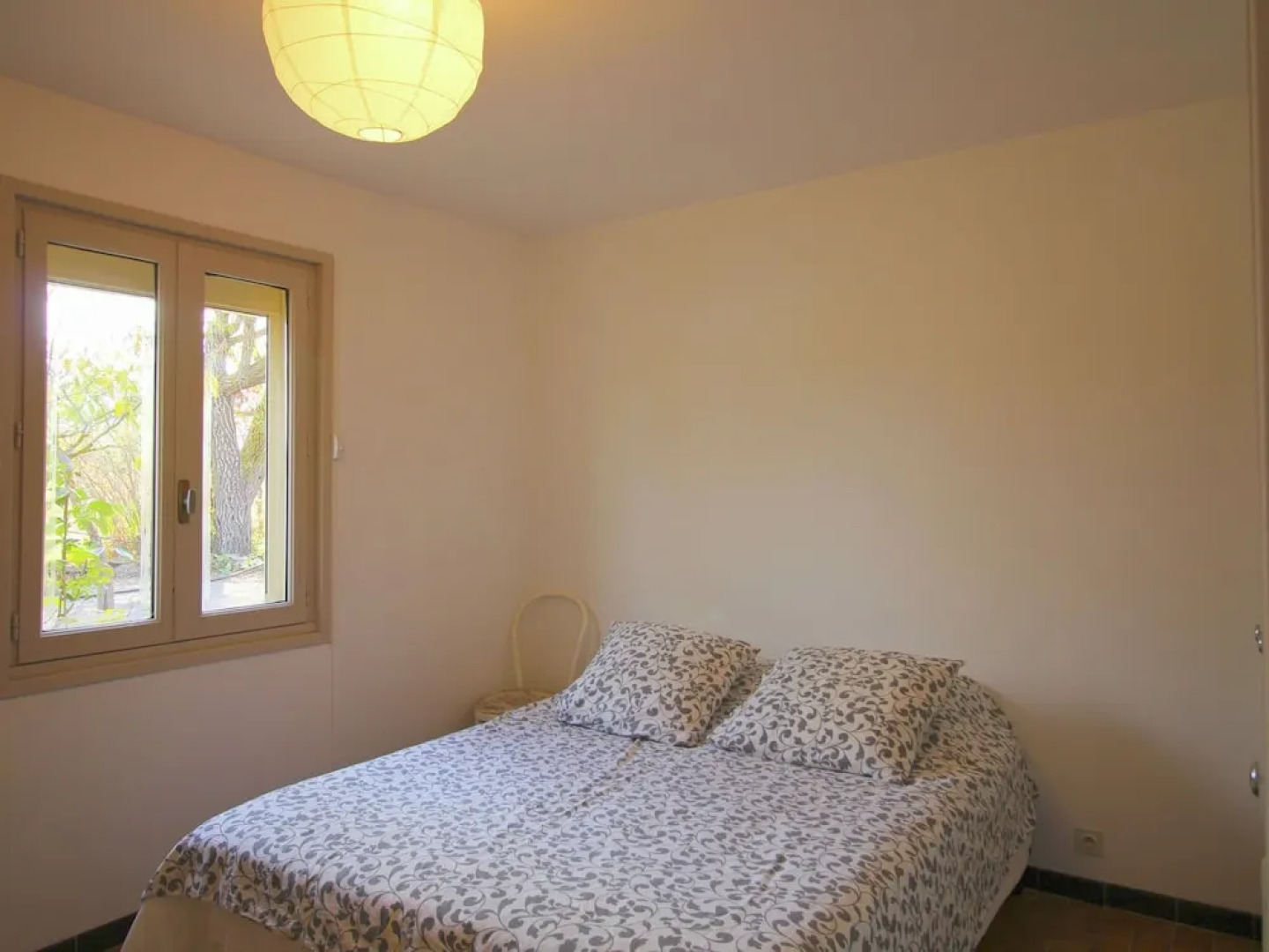 Lush Holiday Home in Cereste With Private Swimming Pool