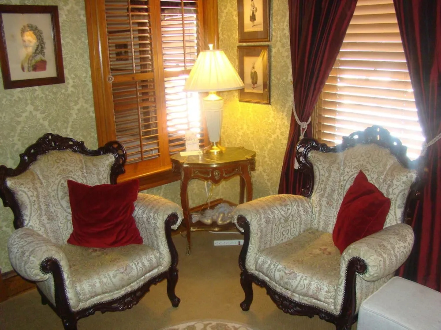 The Village Inn of Woodstock