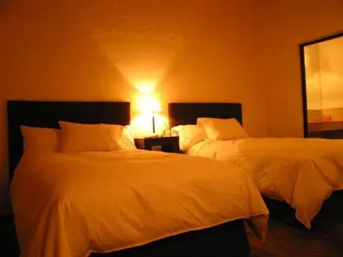 Postales by DOT Boutique