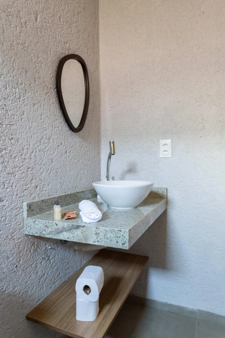 Casa com Piscina e Churrasqueira 5 min da Praia
