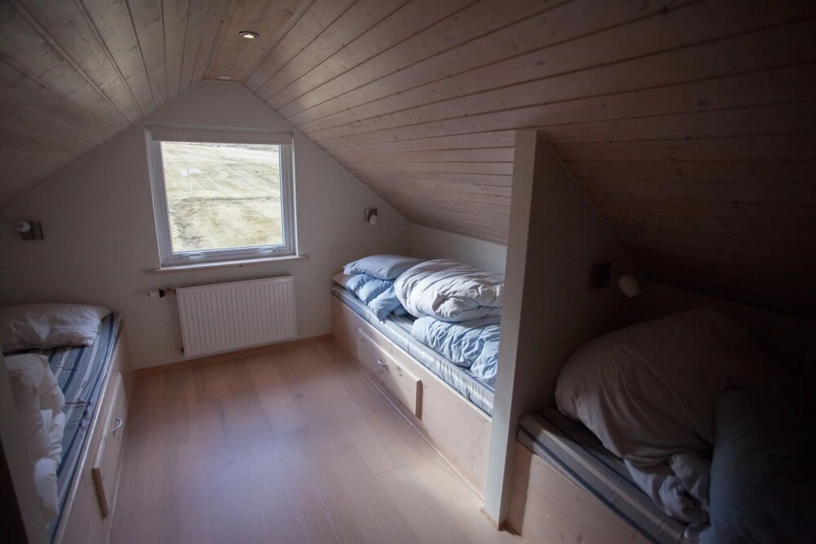 3 bedroom vacation home in Gjógv