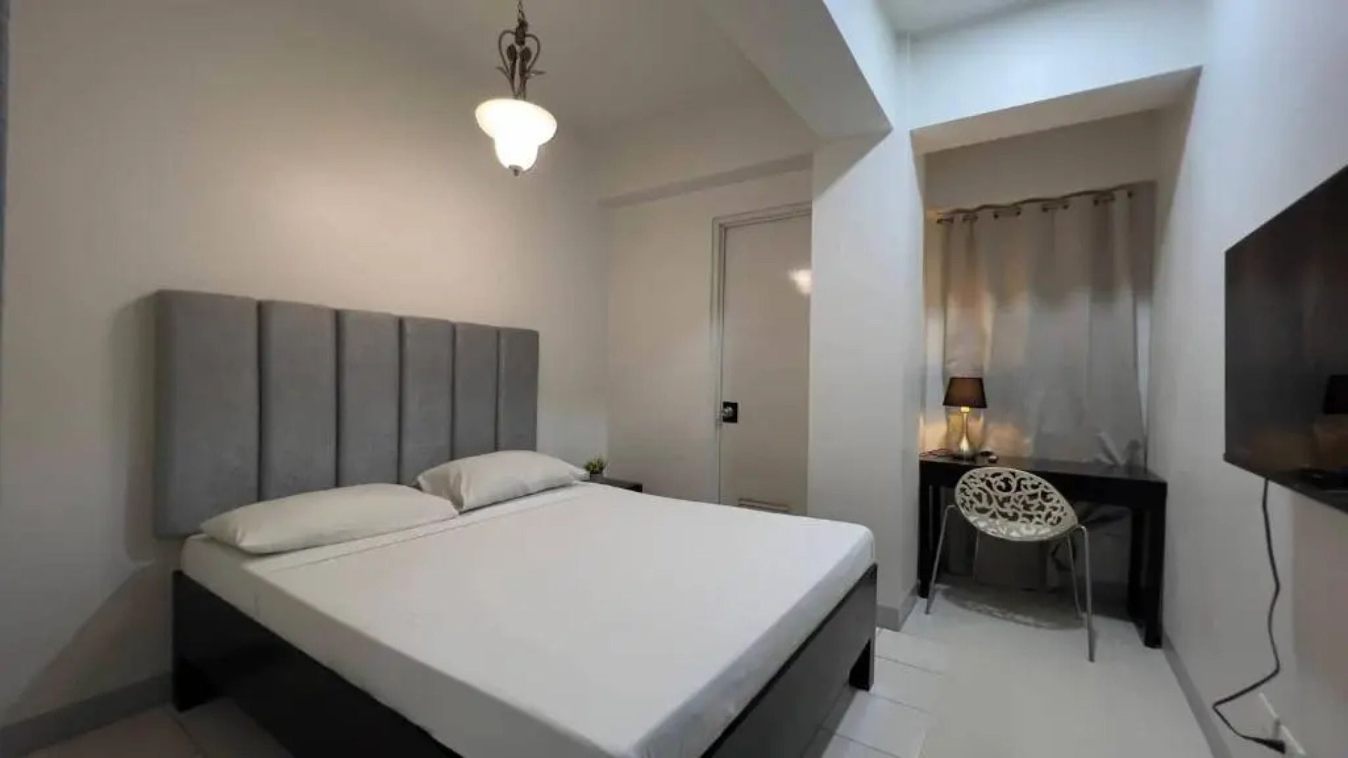 LuxeCara Guest House