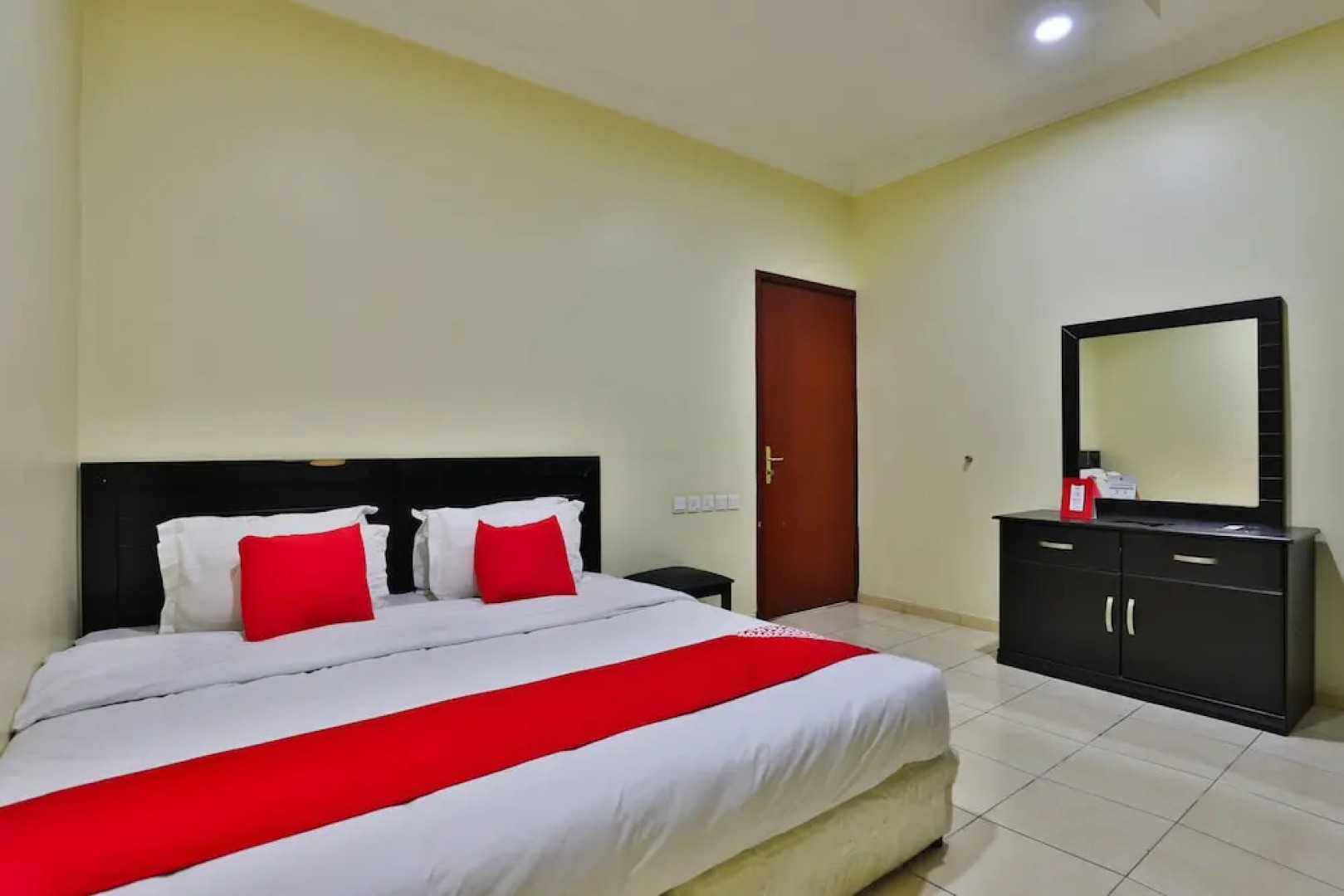 OYO 390 Rawaat Al Shahad Apt Hotel