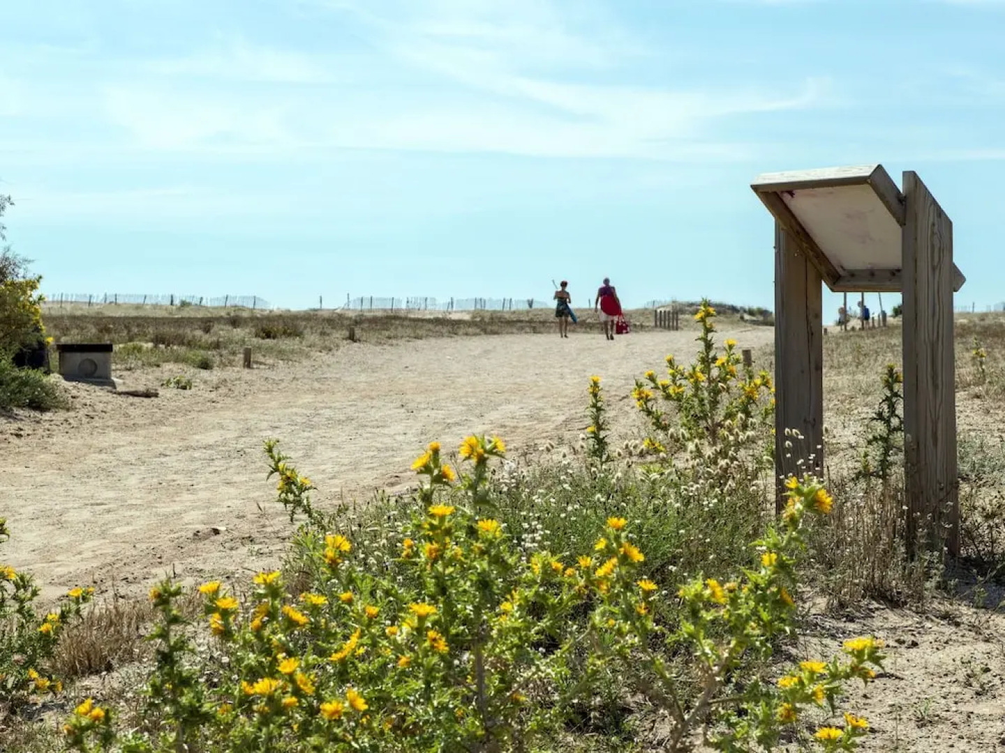 Luxury Chalet With air Conditioning 900 m. From the Beach