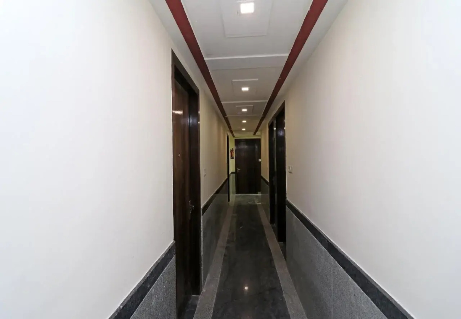 OYO 22356 Heaven Grand