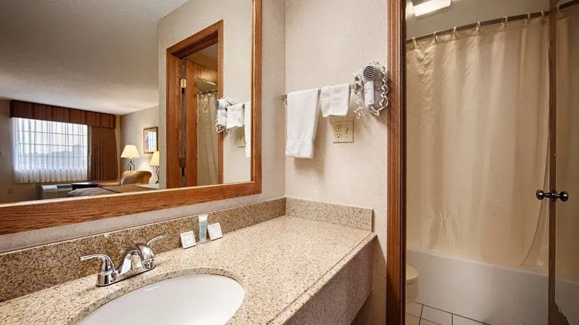 Best Western Traders Inn