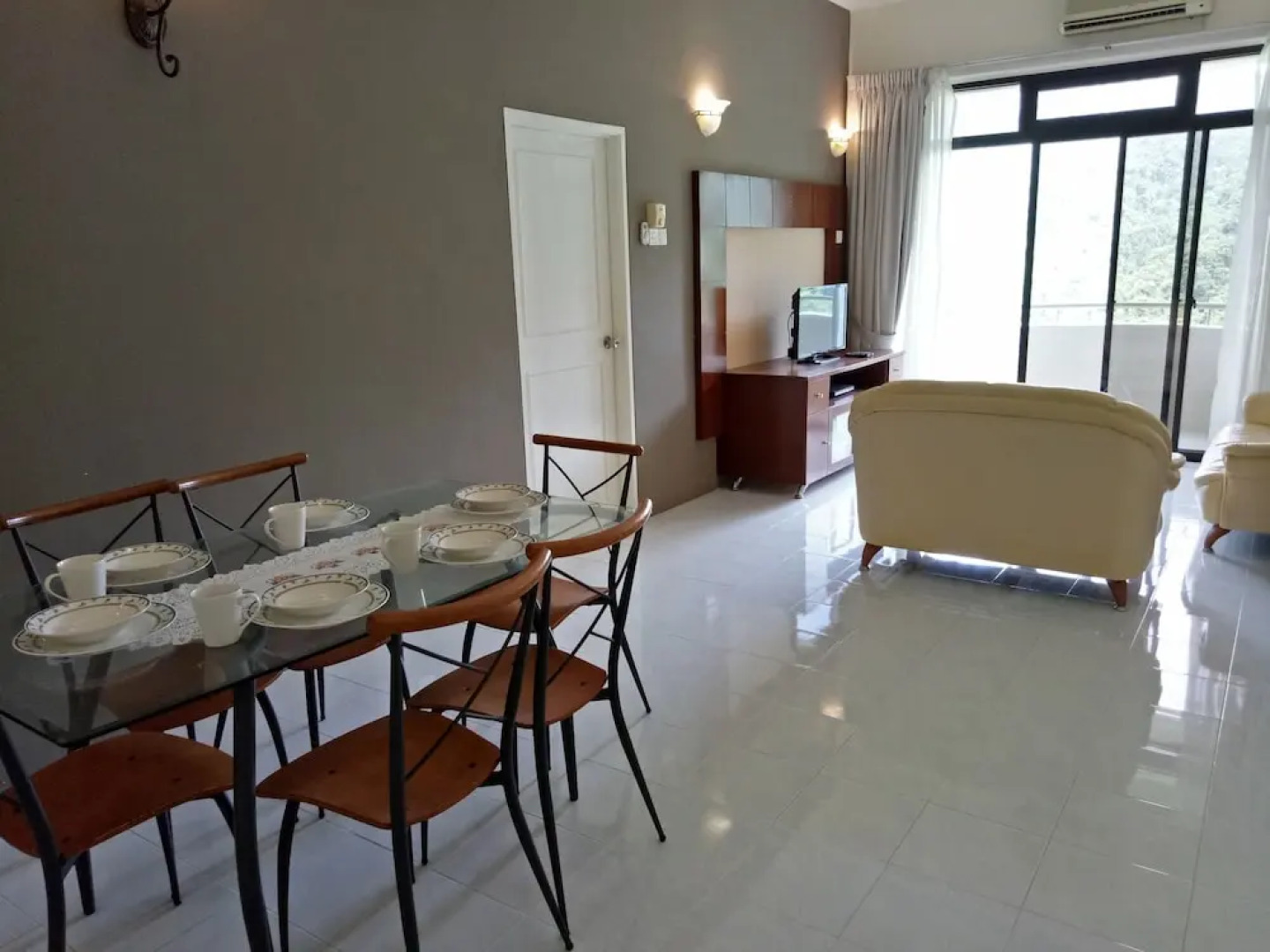 Batu Ferringhi By the Sea Holiday Home