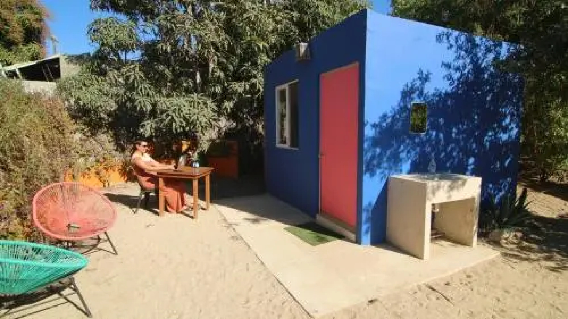 Todos Santos Hostel