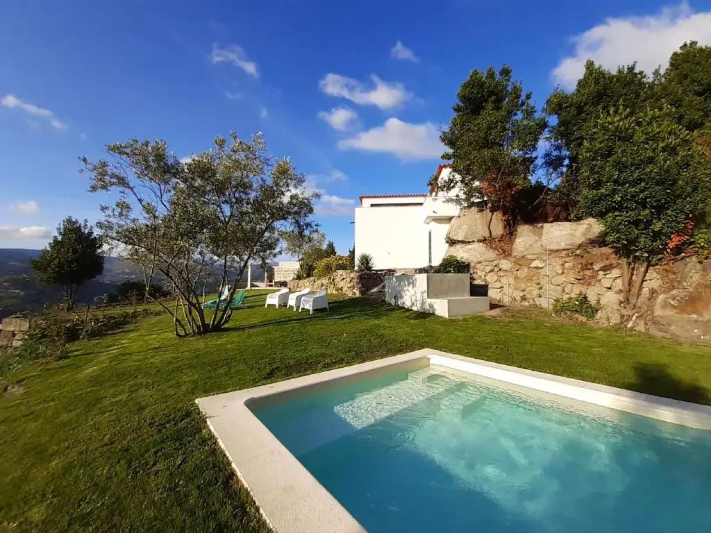 Casa do Casal em Resende com Vista Para o Rio Douro