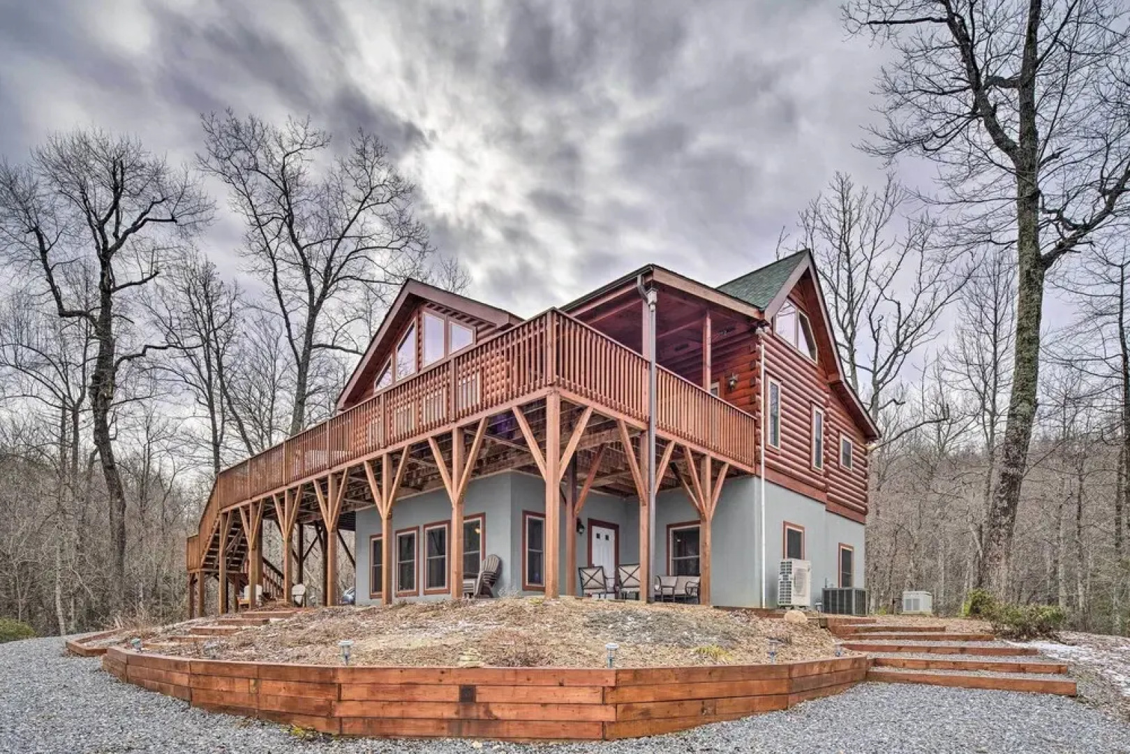 Secluded Black Mountain Cabin w/ On-site Pond!