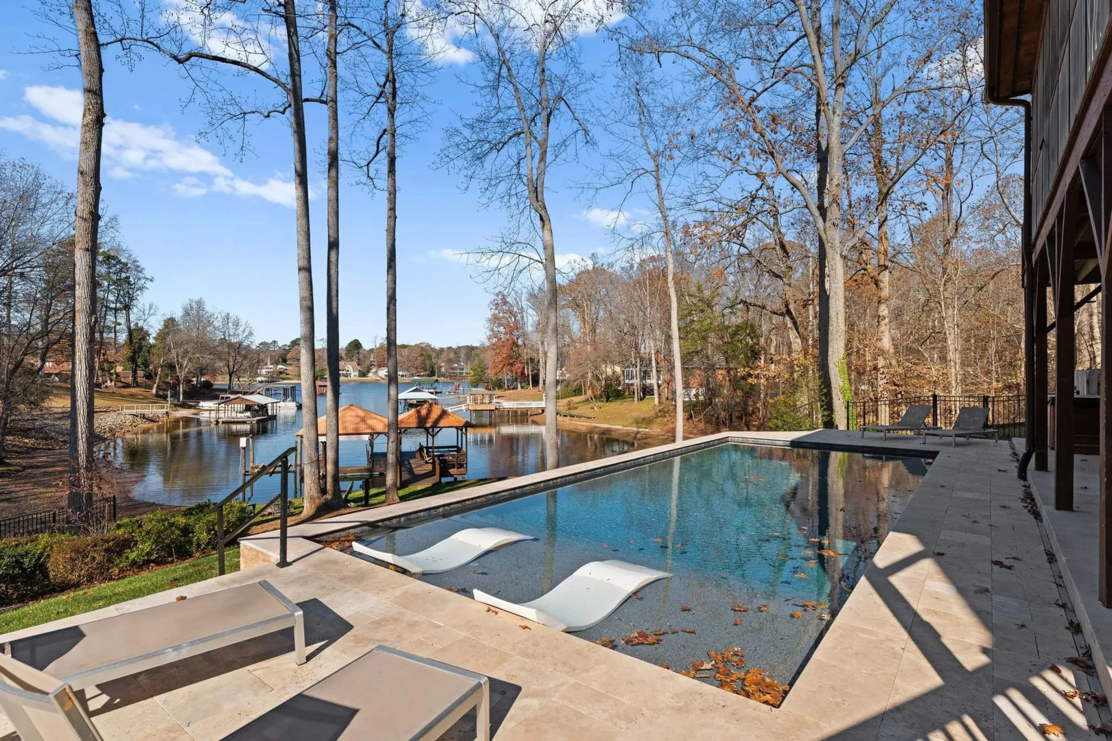 Winding Down by Avantstay Sleeps 20 Dock View