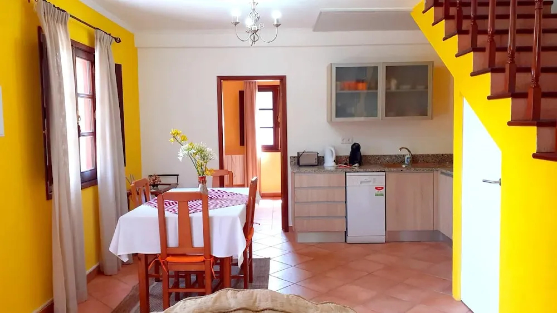 House With 2 Bedrooms in Camacha, With Wonderful Mountain View, Enclos