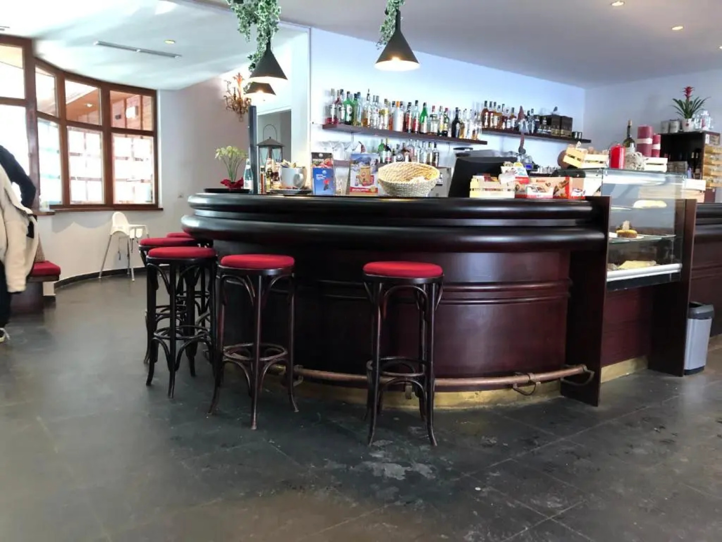 MONOLOCALE Villaggio TuristCONDOMINIO PLONER