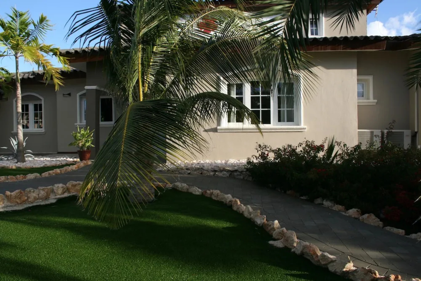 Hibiscus Beach House