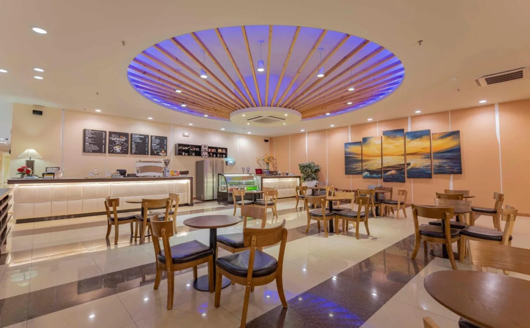 Xenia Hotel Clark - Multi Use Hotel