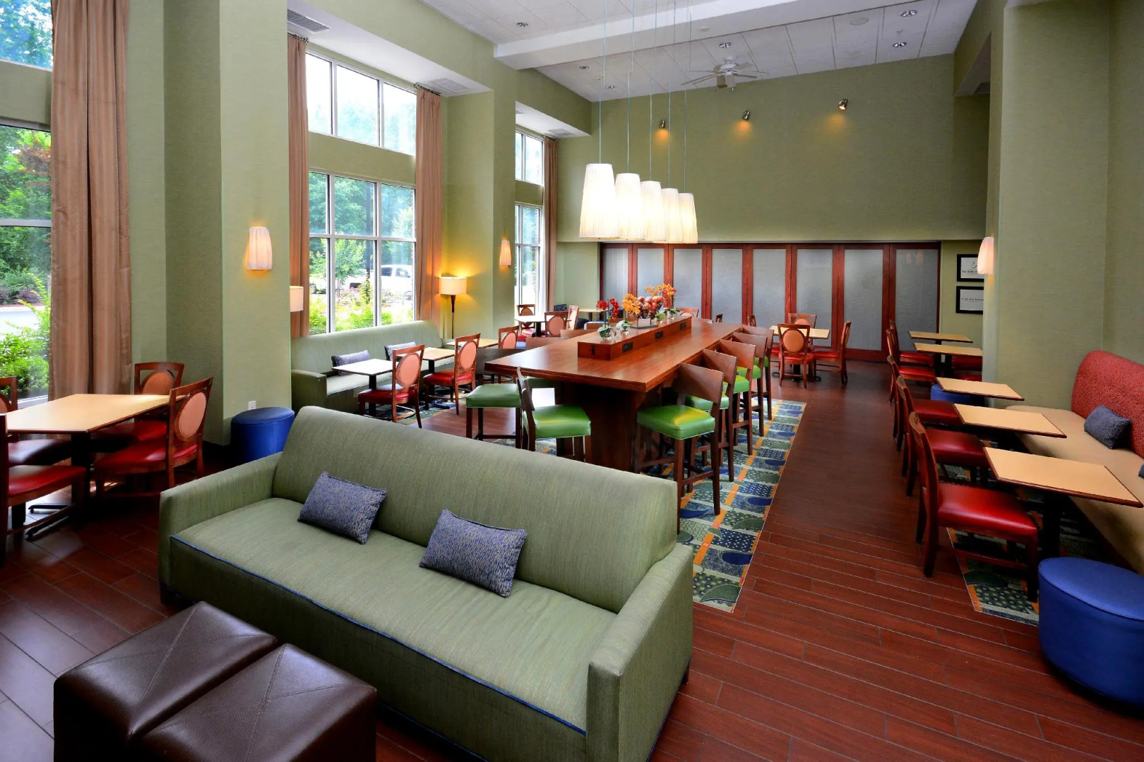 Hampton Inn & Suites Huntersville