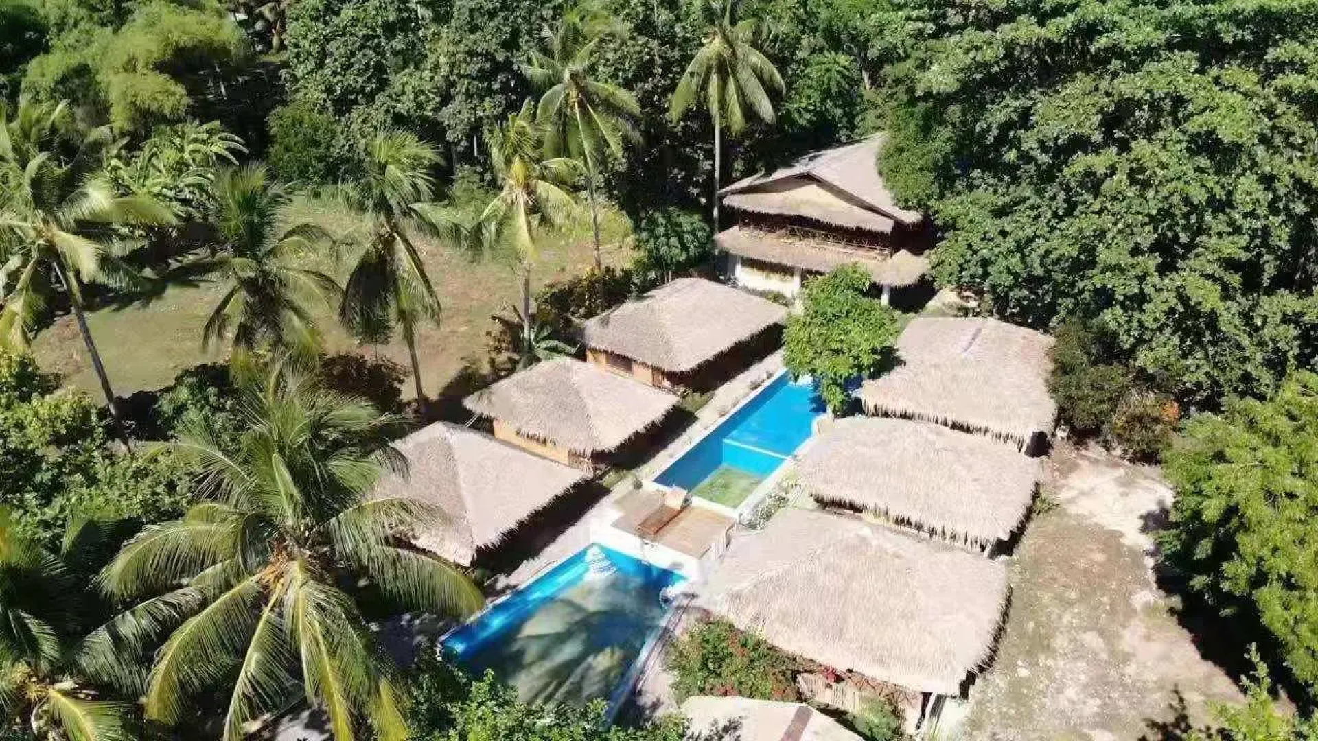 Kokomo Dive Resort Accommodation Hotel