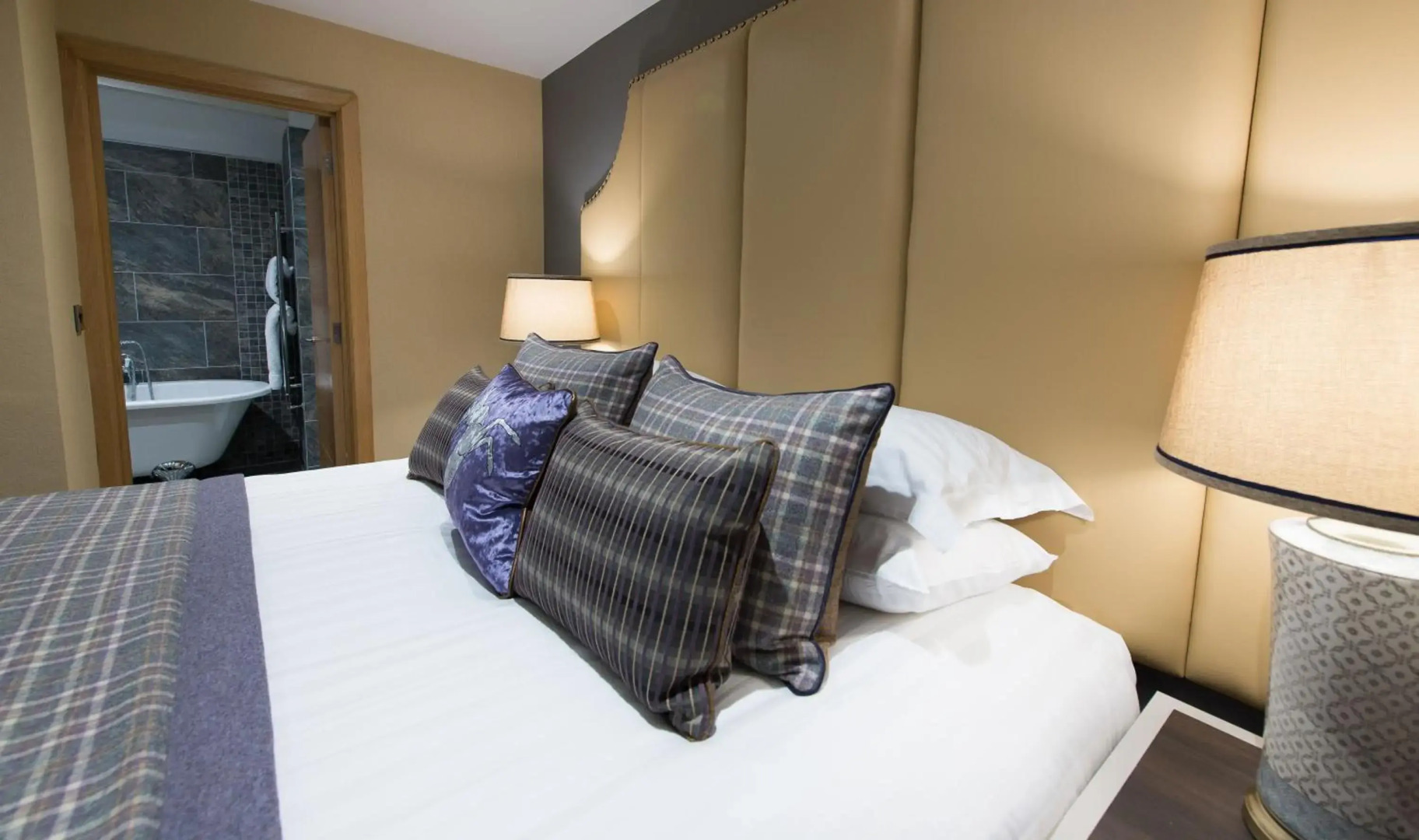 The Fence Gate Lodge