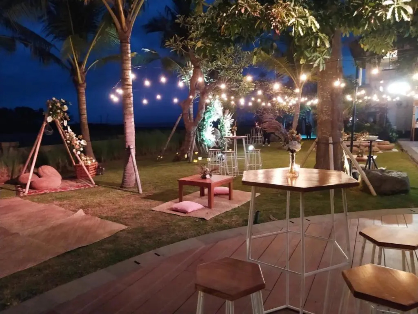 New Horizon Rice Fields & Beach Villas in Bali