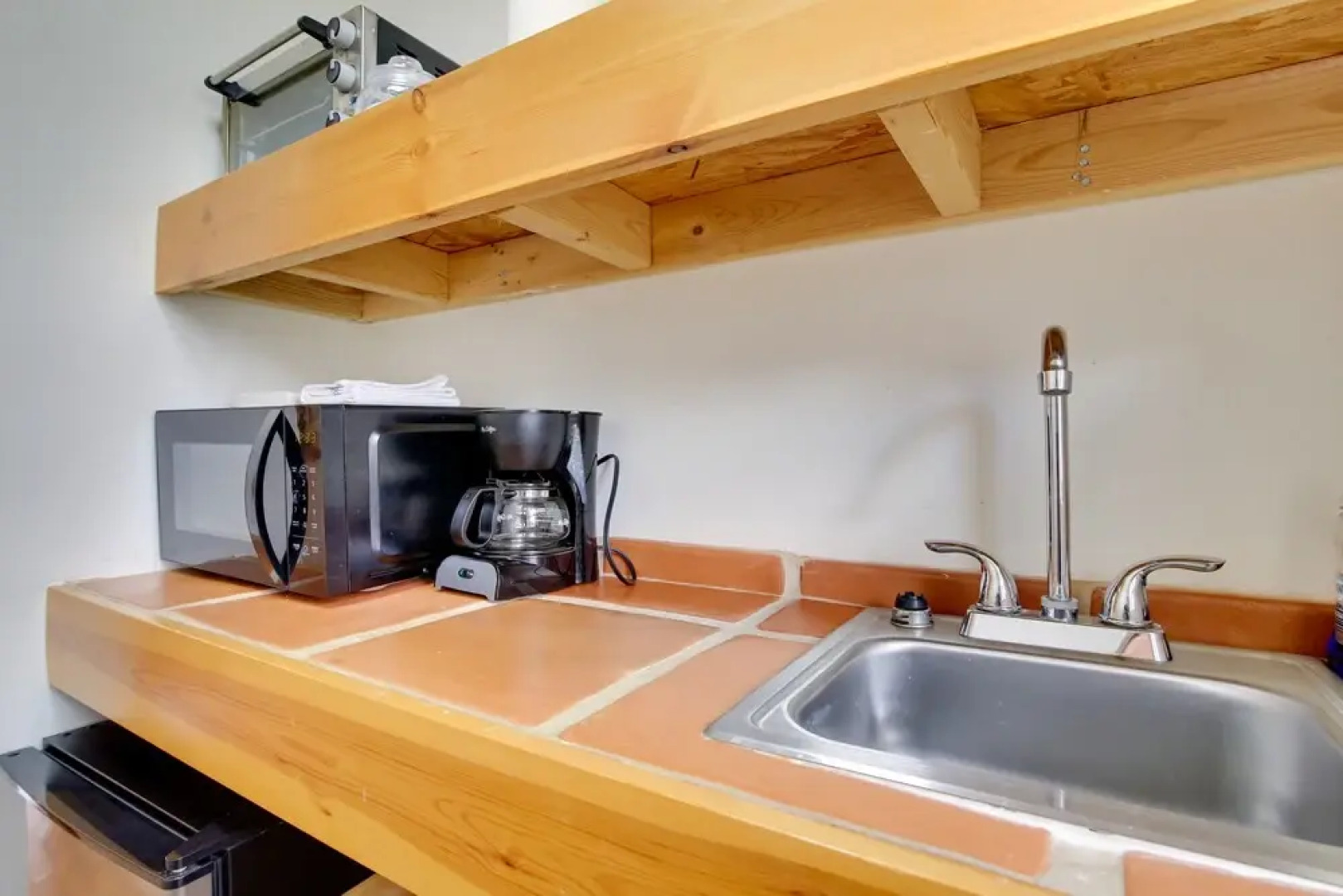 Cozy Rancho Viejo Studio Rental, 29 Mi to Beach