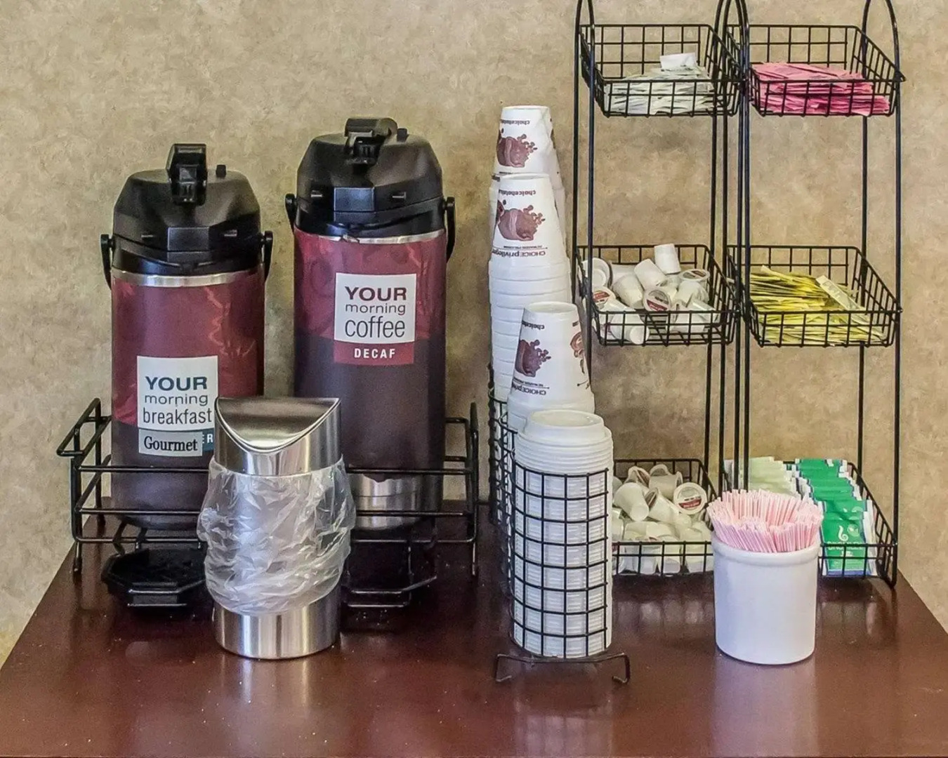 Days Inn by Wyndham Austintown