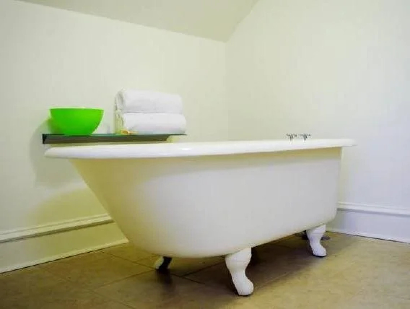 Van Galis Cafe and Inn