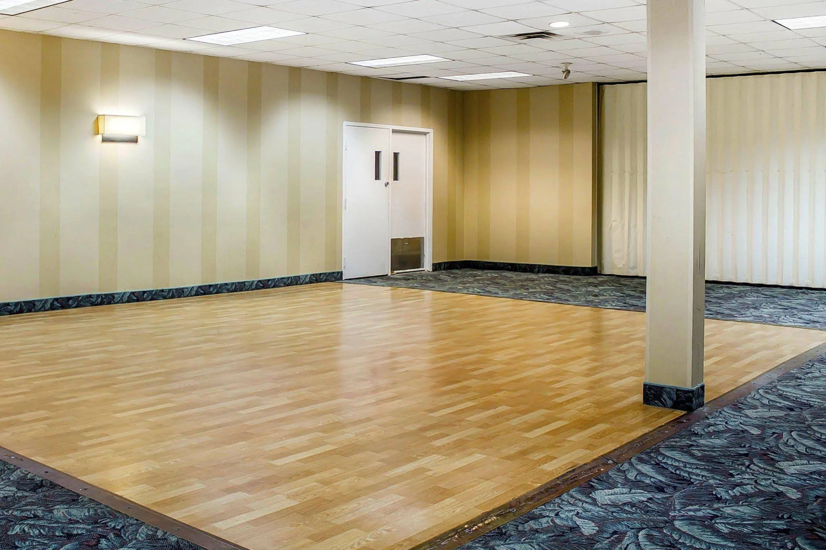 Wilkes-Barre Inn and Suites