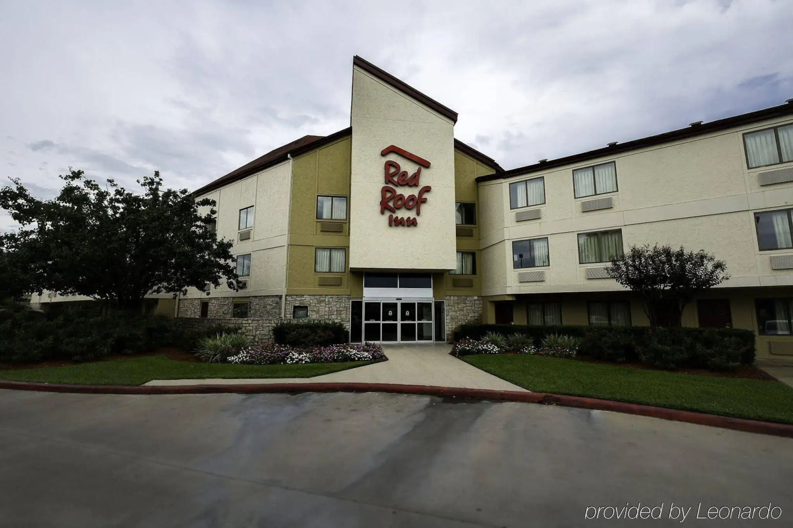 Red Roof Inn PLUS+ Houston - Energy Corridor