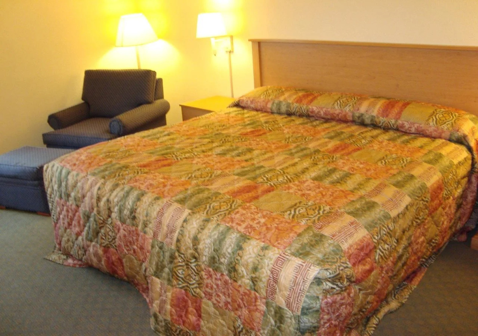 Home Town Inn Ringgold