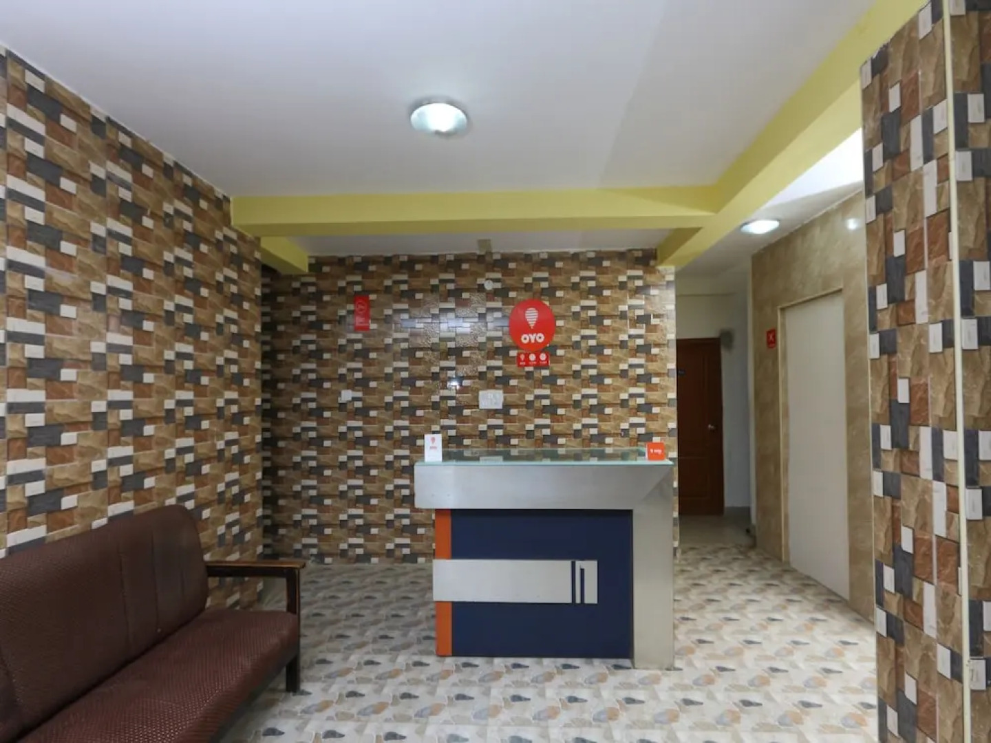 OYO 15197 Reddy's International