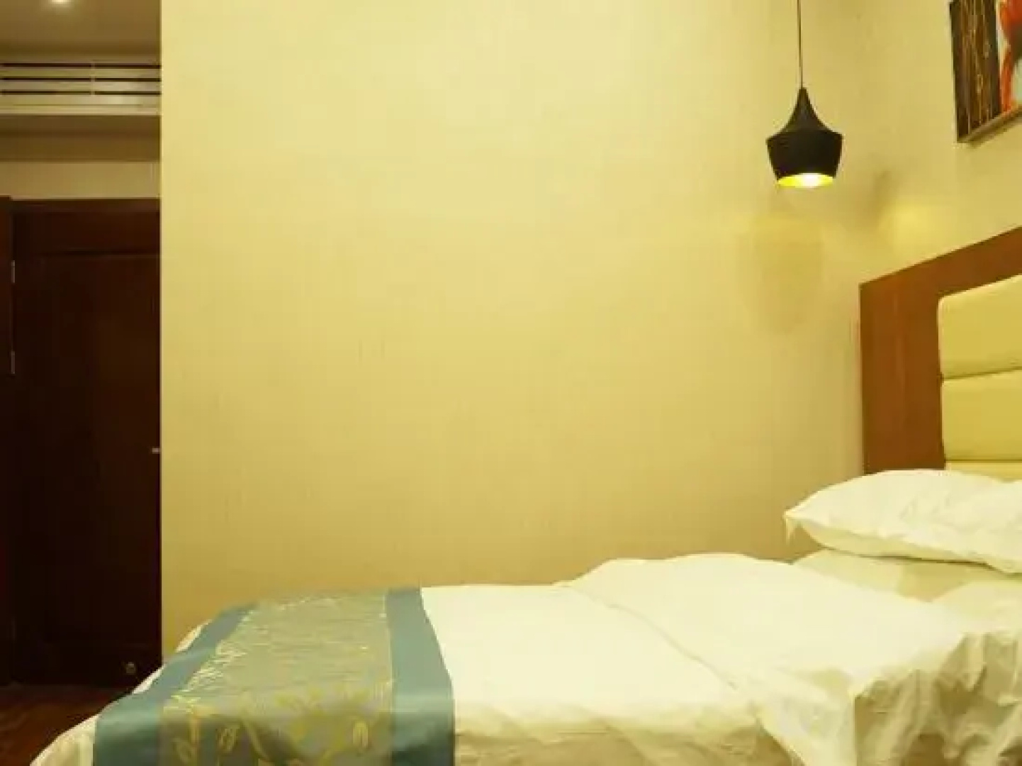 Kangqiao Hotel (Jingyuan Square Branch)