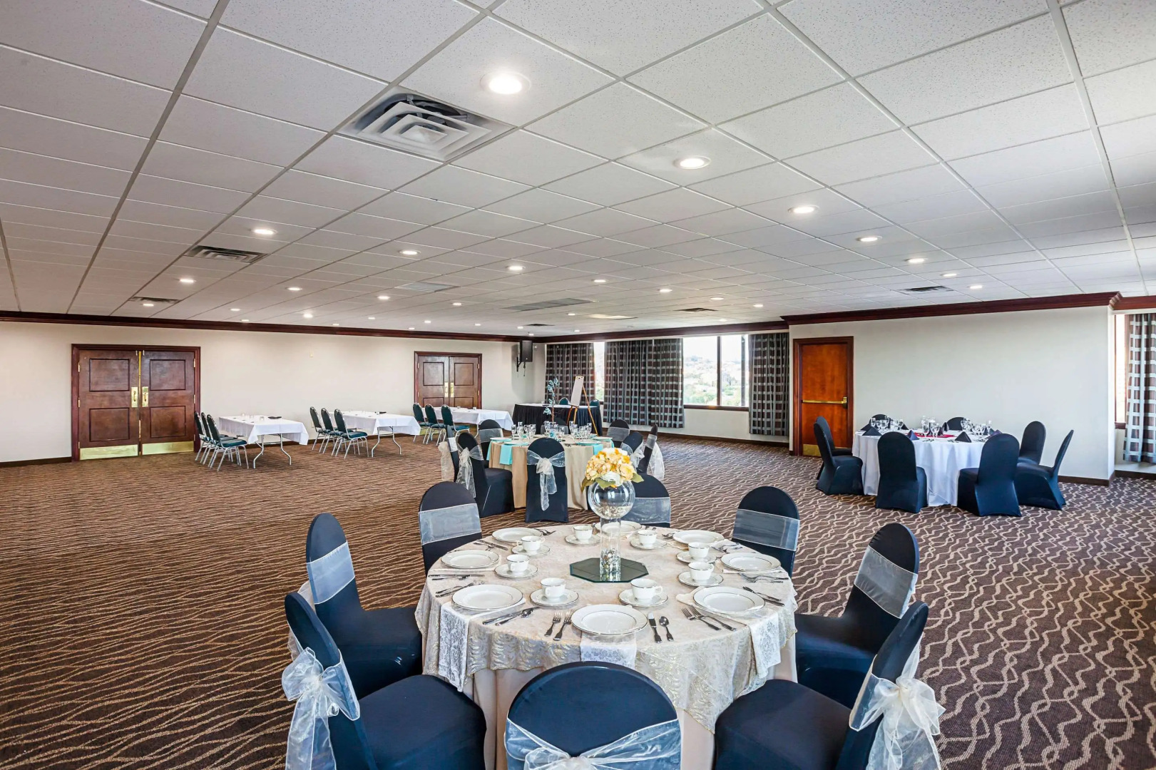 Quality Inn & Suites Cincinnati Downtown Area