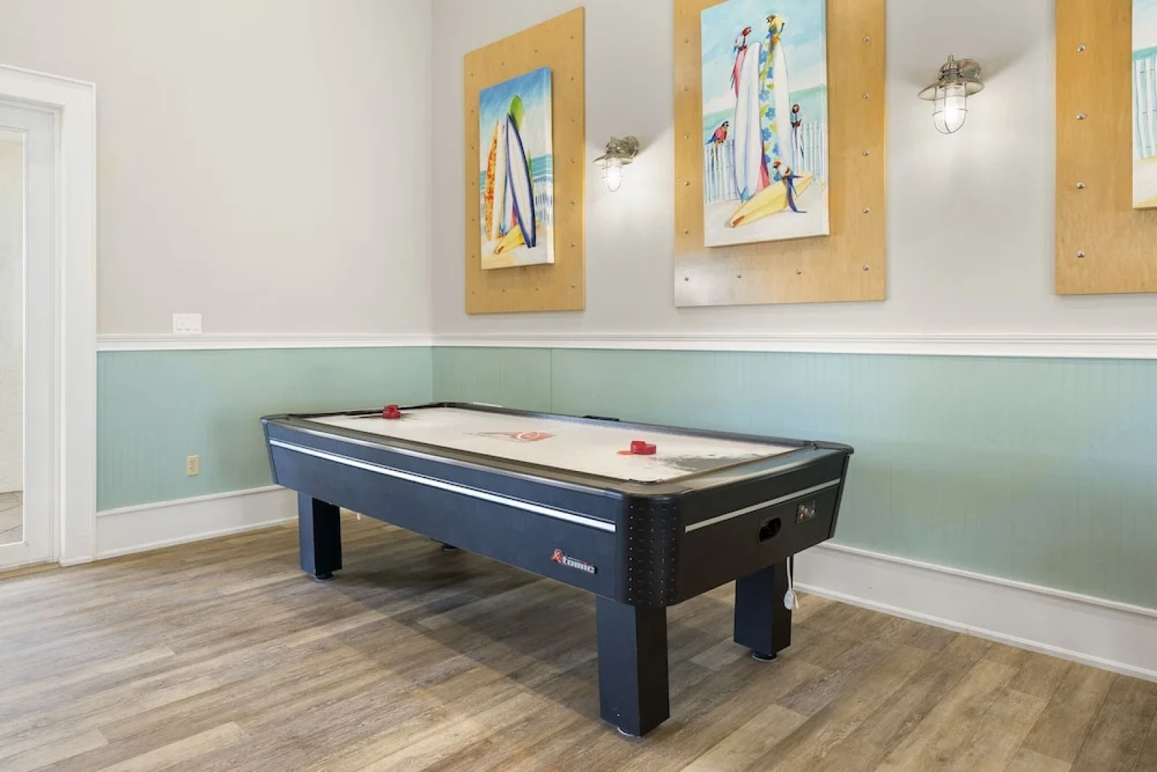 Cinnamon Beach Nautilus