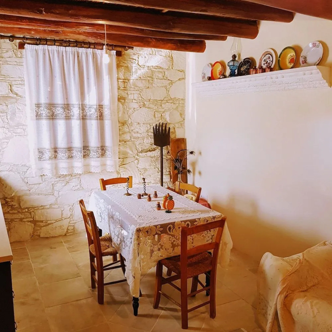 Olympia Traditional Houses