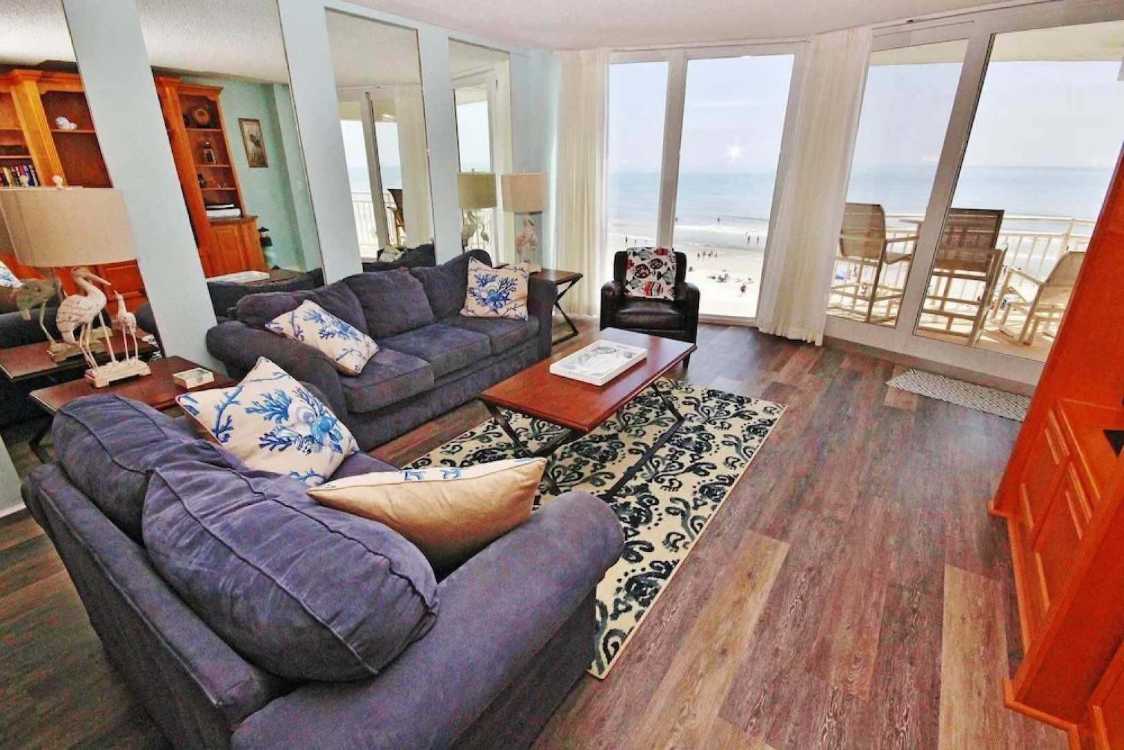 Daytona White Surf 405 Apartment 2