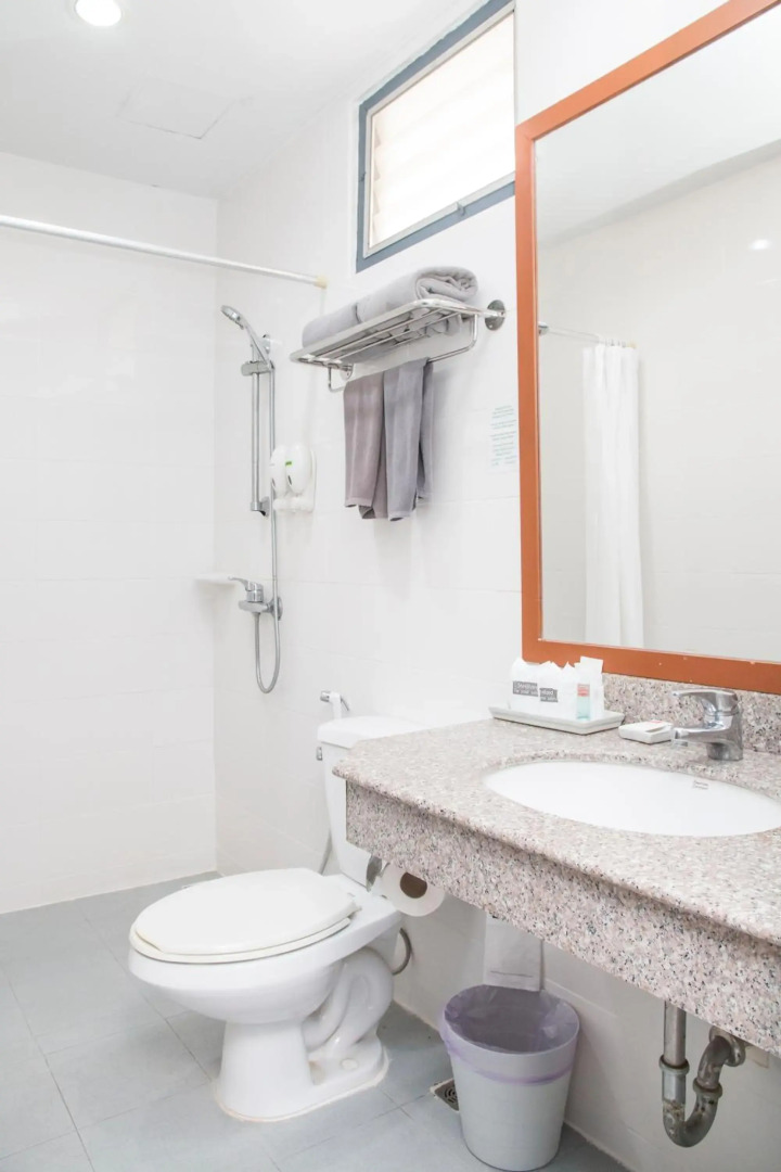 S Lodge Pattaya (formally known as Sabai Lodge)