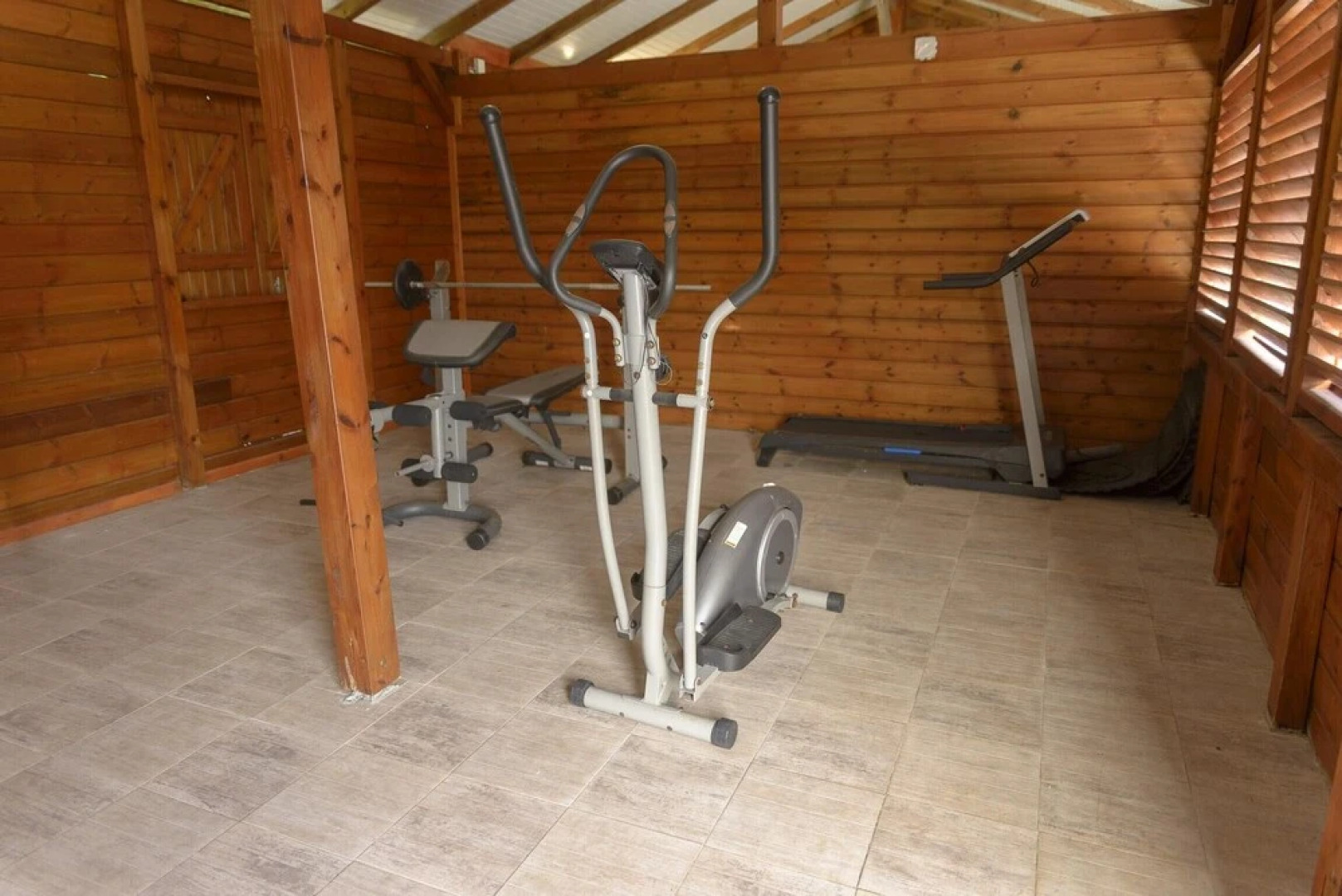 Bungalow With 2 Bedrooms in Port-louis, With Private Pool, Enclosed Garden and Wifi