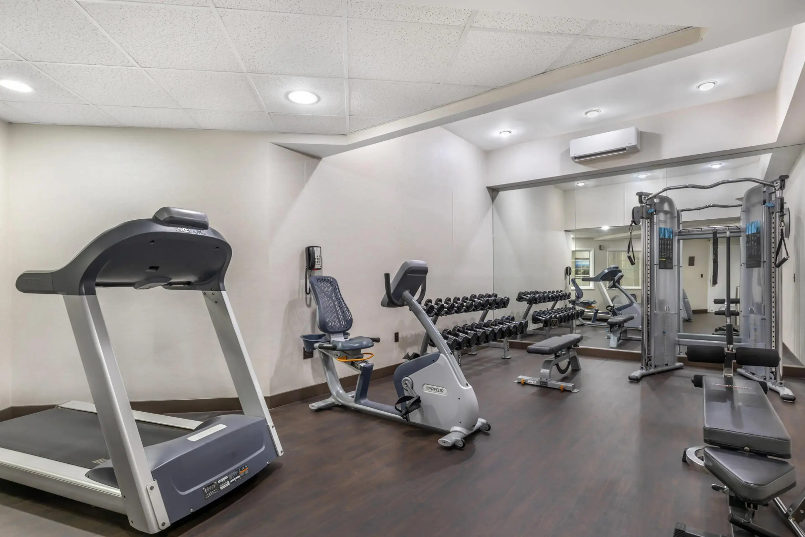 Comfort Suites Chincoteague Island Bayfront Resort