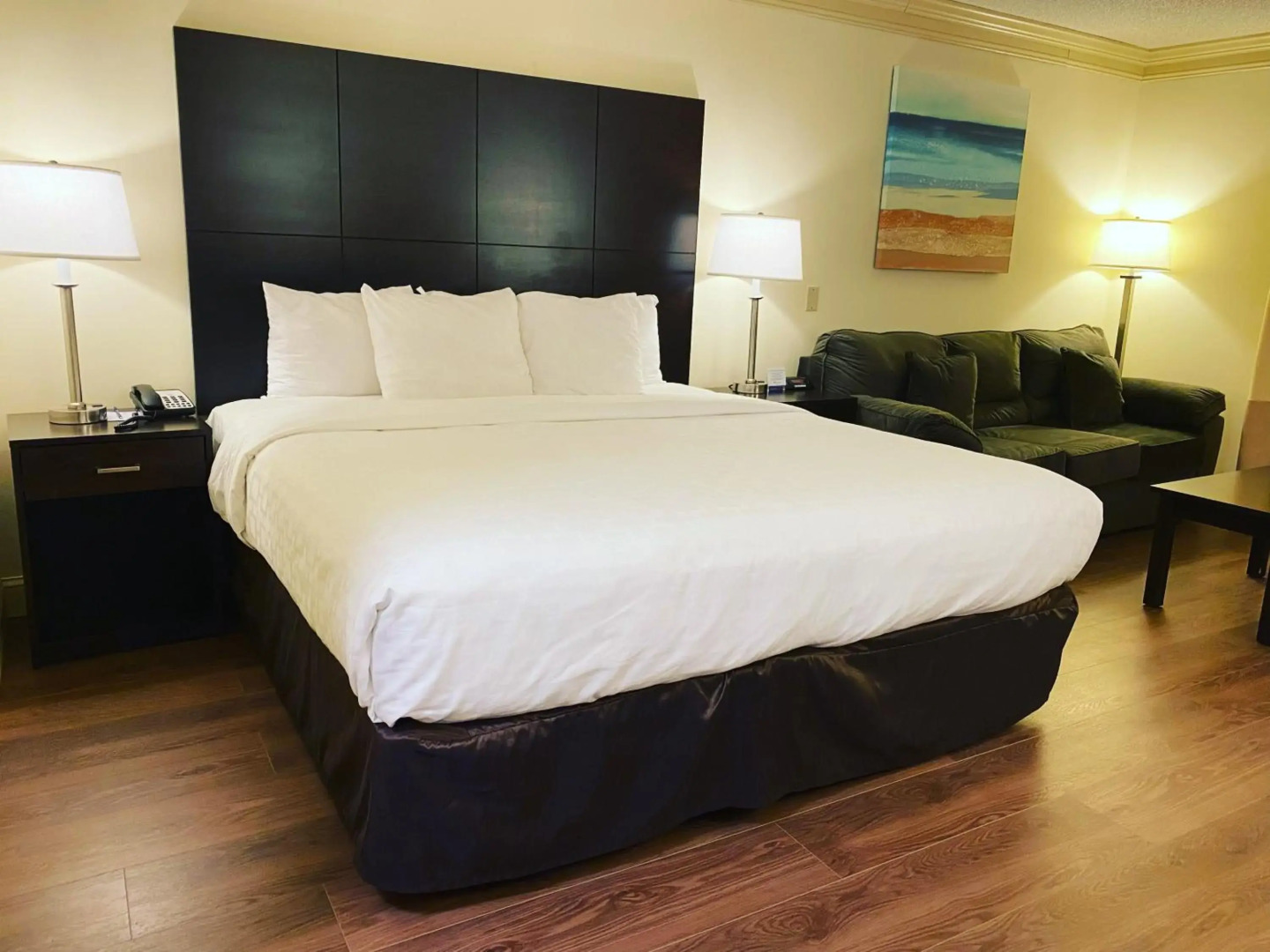 Clarion Hotel & Conference Center