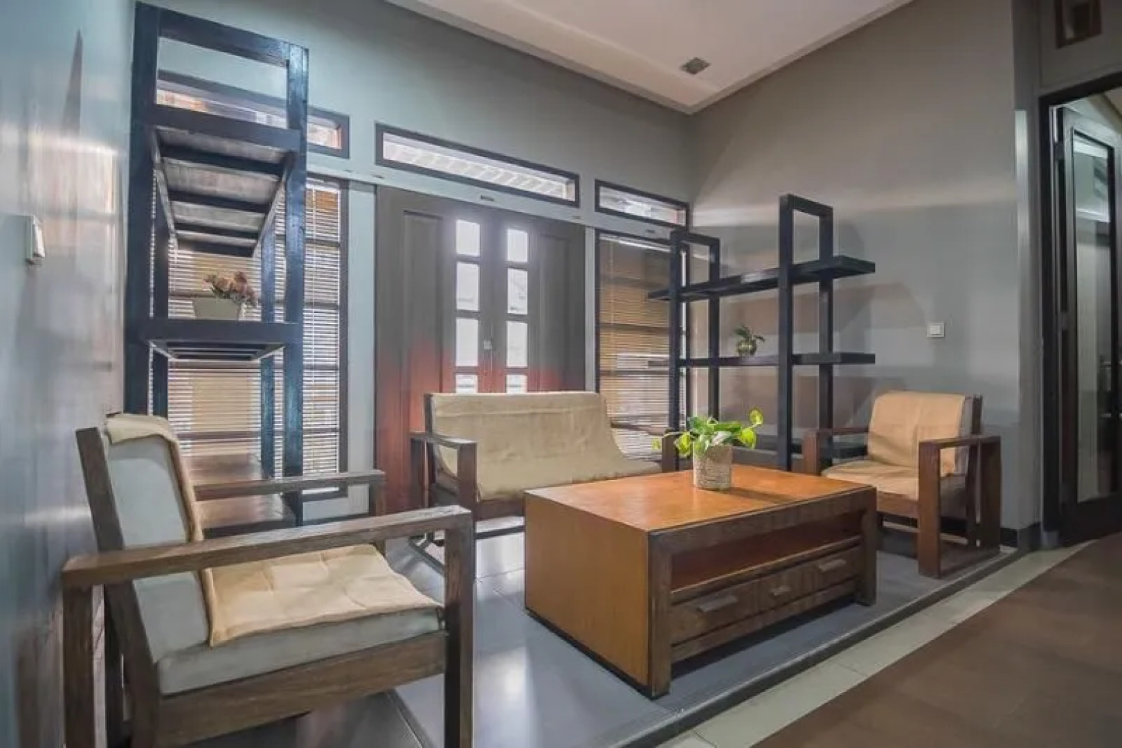 RedDoorz Syariah near Politeknik Negeri Bandung 3