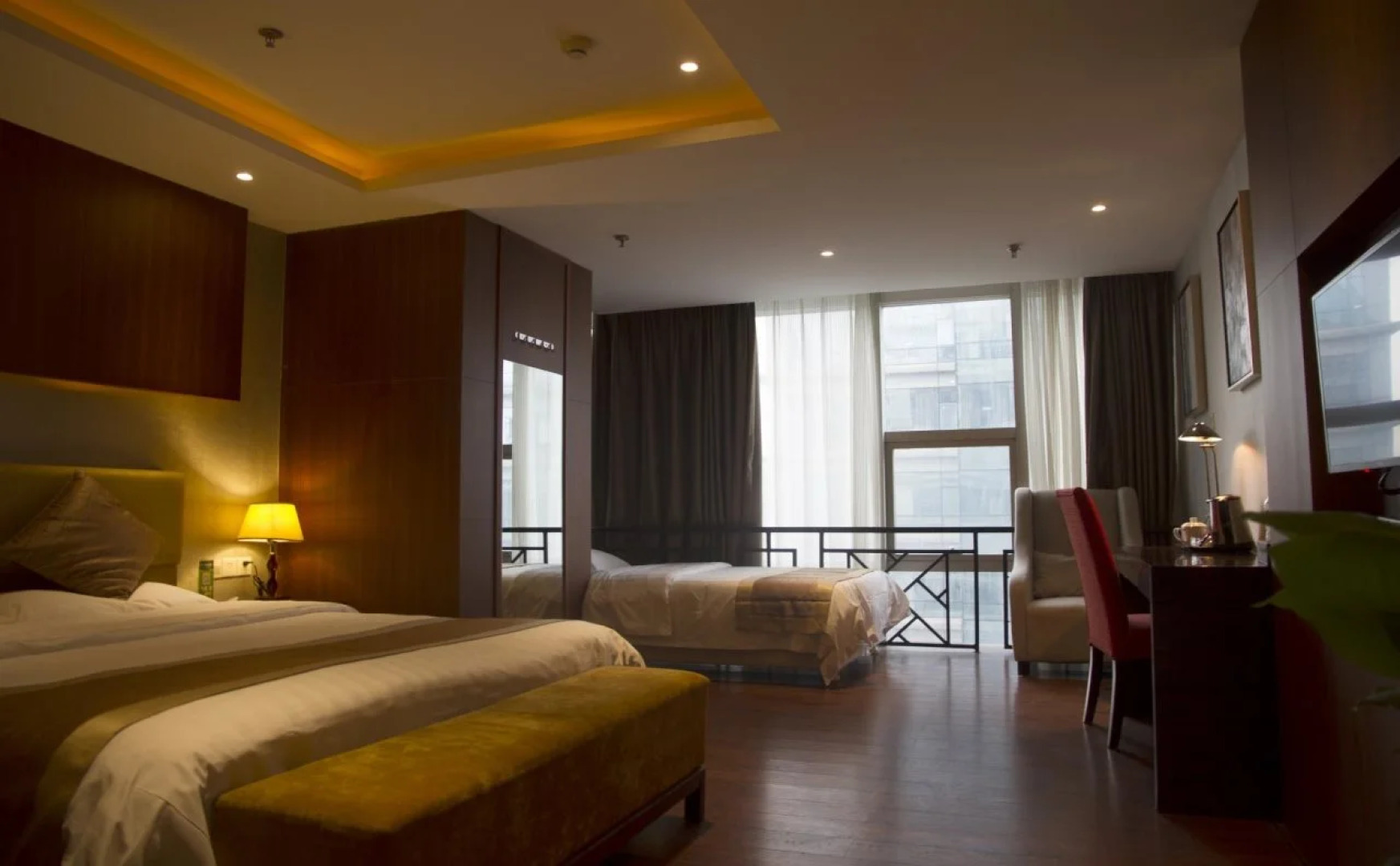 Zilaike Hotel Jiefangbei Branch